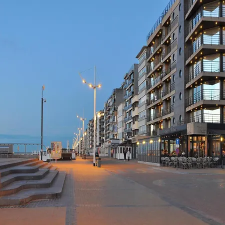 아파트 On Zeedijk With Stunning Sea View, Cleaning Included